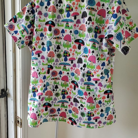 Nursing Uniform Top - Picture 2 of 2